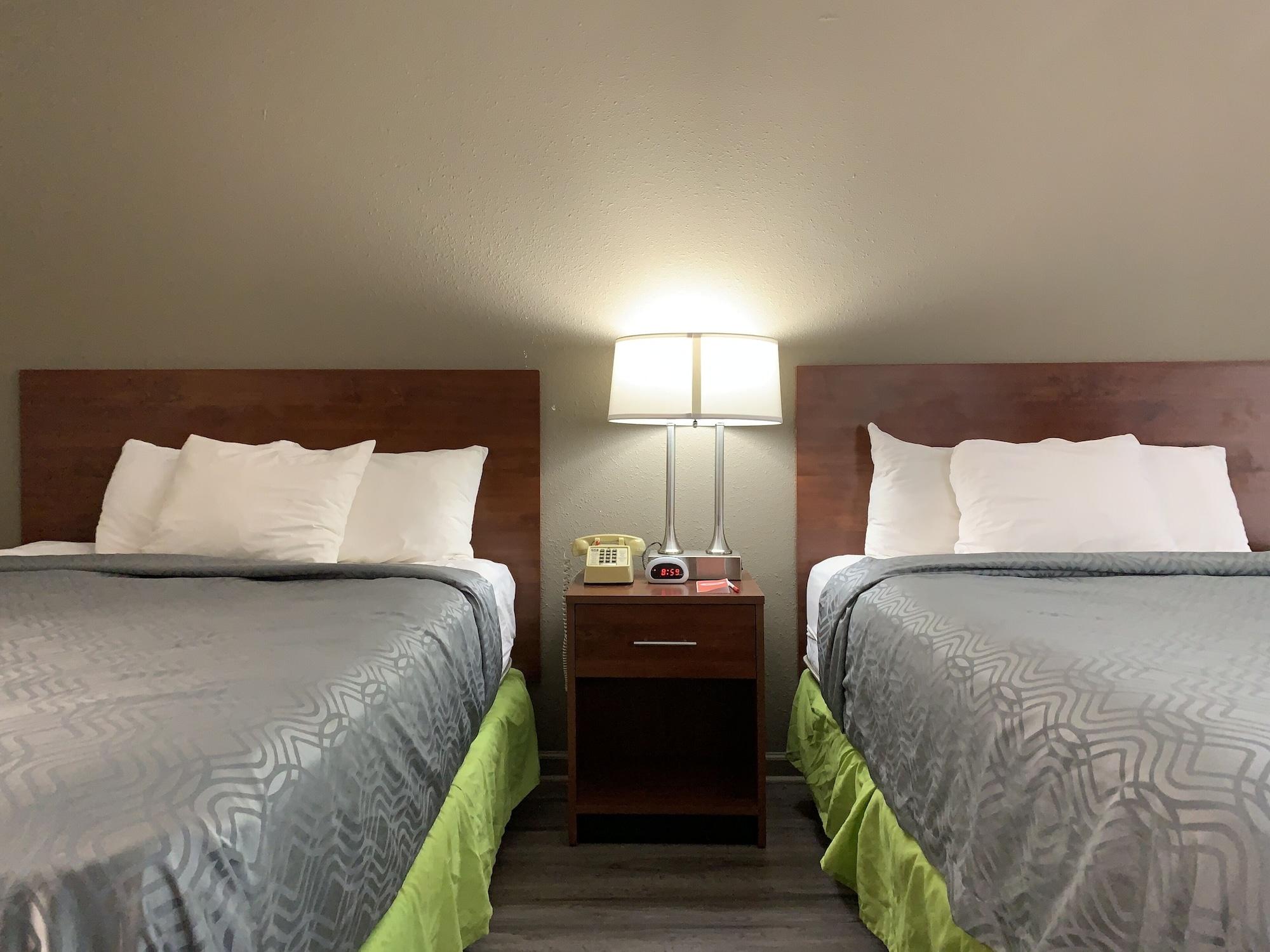 Econo Lodge Трой Экстерьер фото