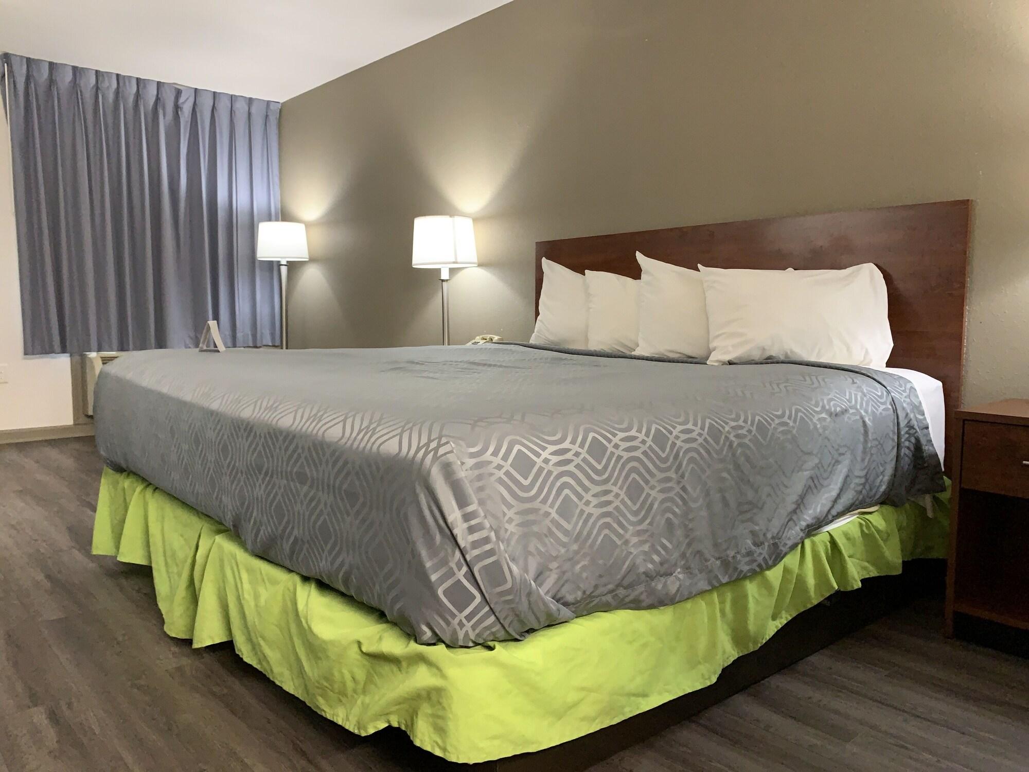 Econo Lodge Трой Экстерьер фото