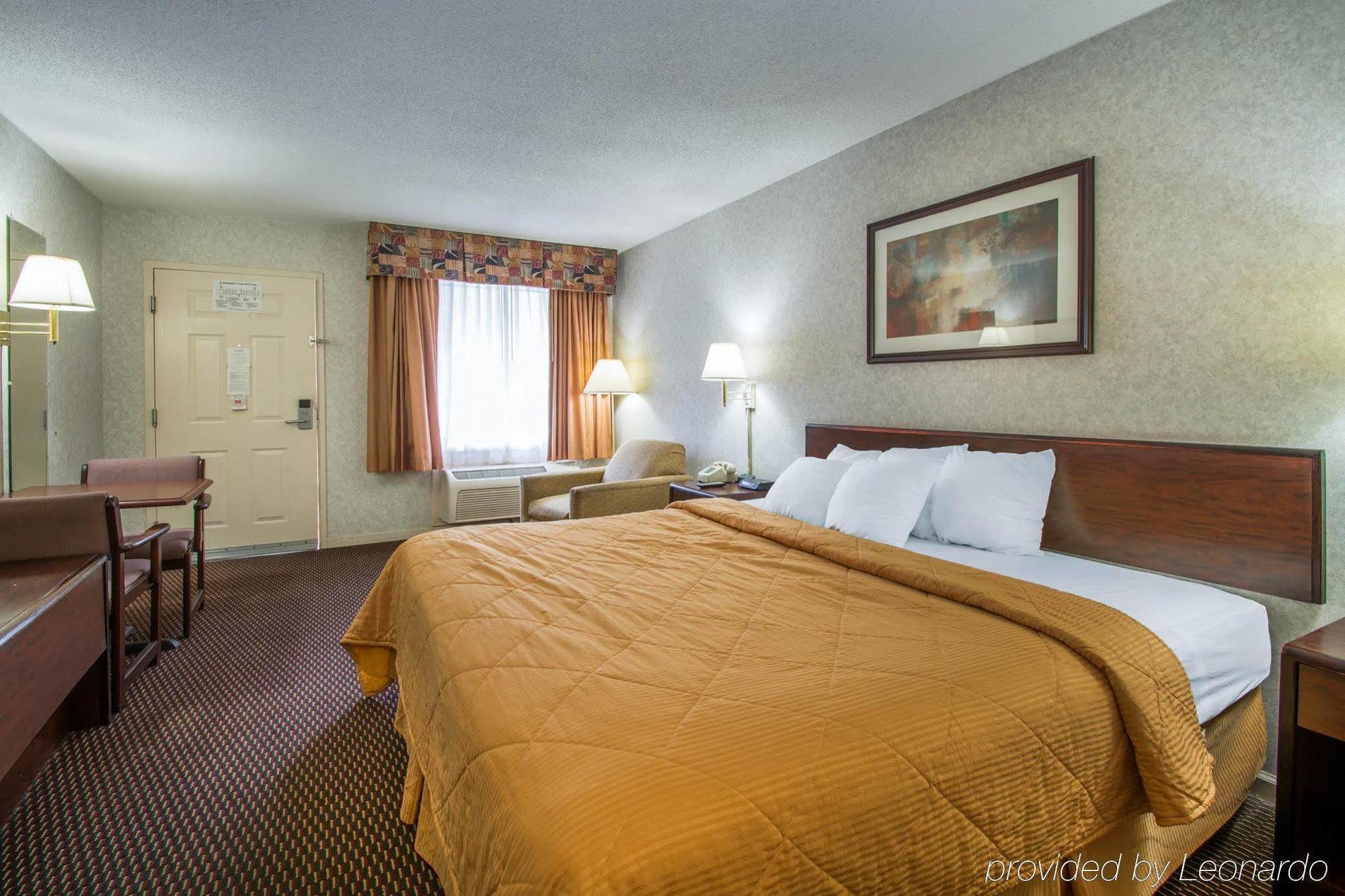 Econo Lodge Трой Экстерьер фото